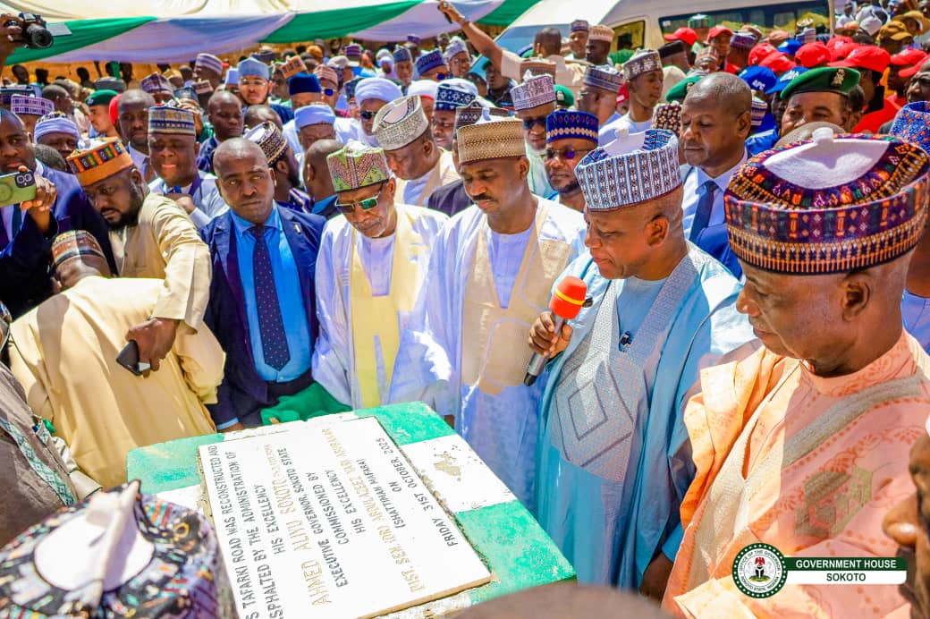 Ex-Zamfara Governor Commissions Roads, Mosque Built In Sokoto By Gov. Aliyu